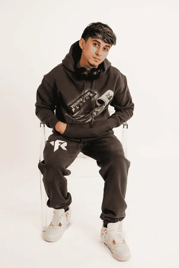 YRF Men's Athletic Hoodie & Sweatpants Set